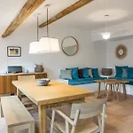 La Maison Des Vendangeurs 2 アパート